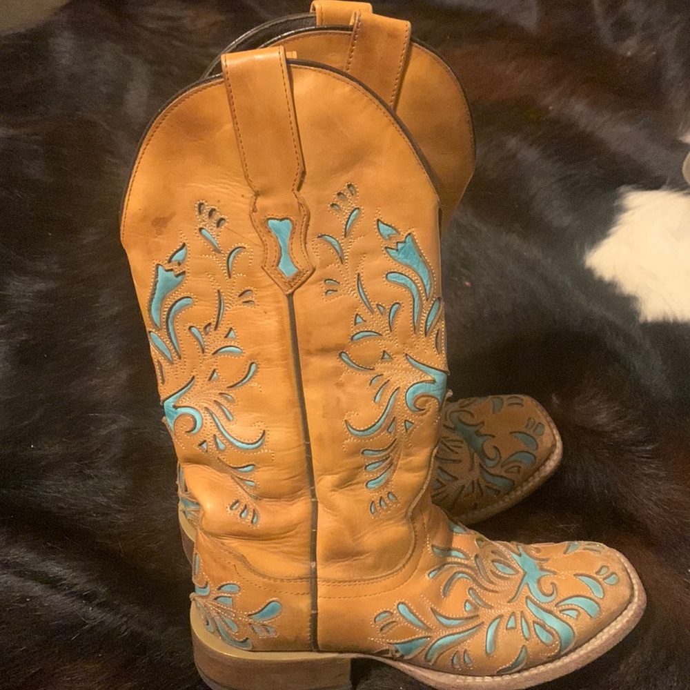 Womens cowboy boots
